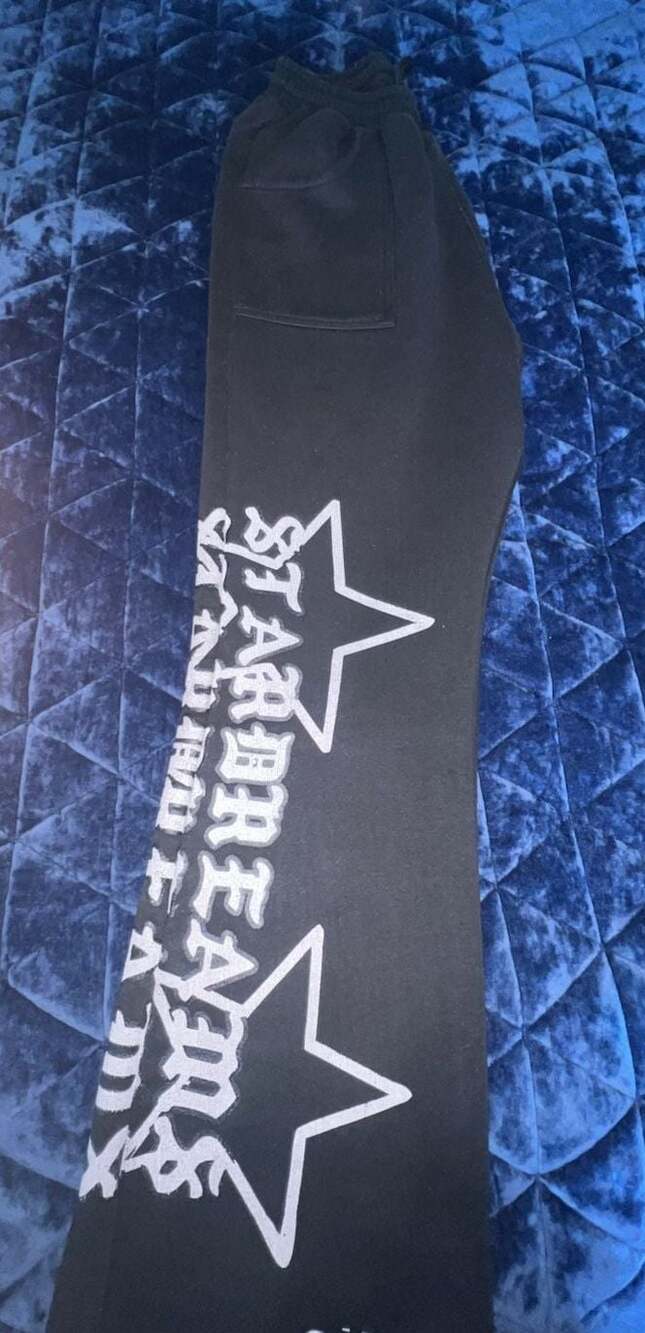 Stdr Arms Black Fleece Sweatpants with Graphic Star Print